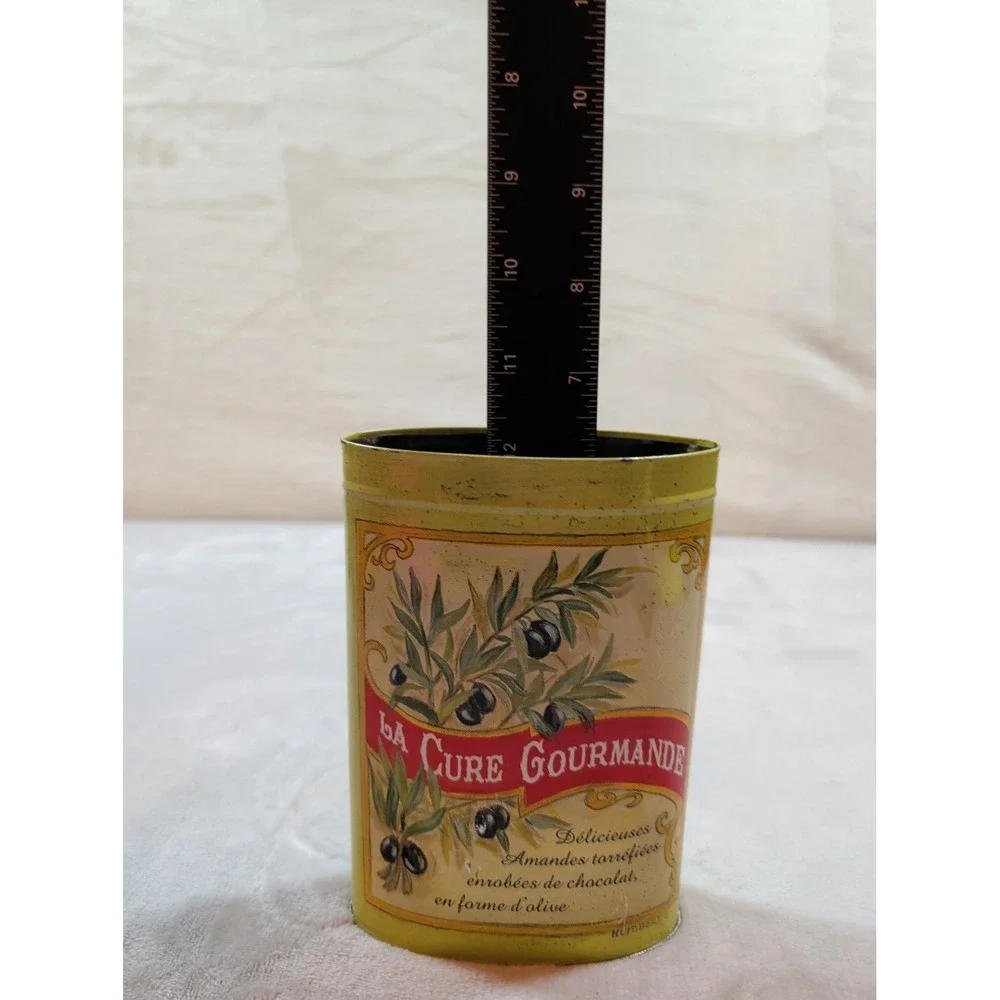 La Cure Gourmande French Olive Harvest Vintage Style‎ Oval Metal Tin Yellow